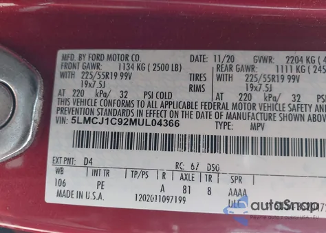 2021 Lincoln Corsair Standard z USA, uszkodzony, nr VIN 5LMCJ1C92MUL04366